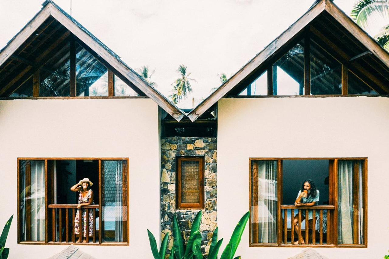 Готель Ola Ola Lombok Селонґ-Беланак Екстер'єр фото